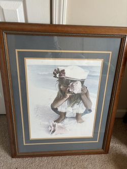 Picture, Mirror And Fish Decor