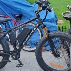 (BRAND NEW  WITH  UPGRADES )  E-FAT MTB  SAND VIPER ( FOR TRADES OR SALE