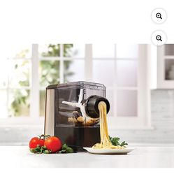 Emeril Lagasse Pasta & Beyond Pasta Machine with Juicer