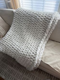 Chunky Knit Throw Blanket - Cream