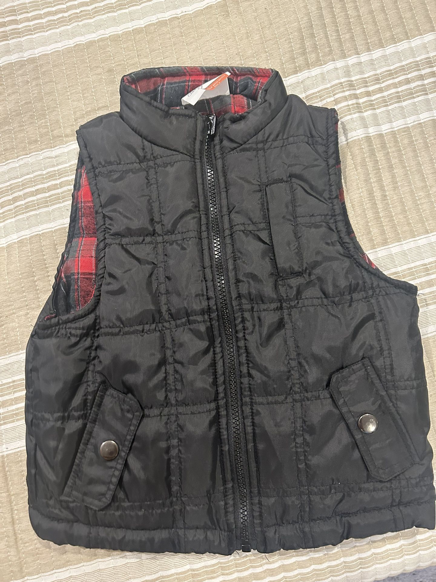 Flannel Lined Full Zip Puffer Vest in Black SZ 4T