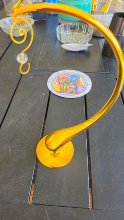 Centerpiece hangers