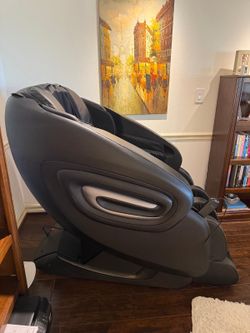 Brookstone massage chair