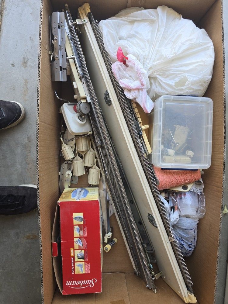 Used Knitting Machine