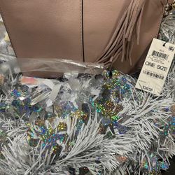 I.N.C Pochette NWT