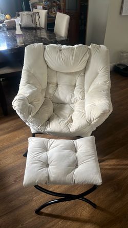 Oversized Accent Chair with Ottoman