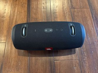 This is a black JBL Xtreme 2 portable Bluetooth Speaker