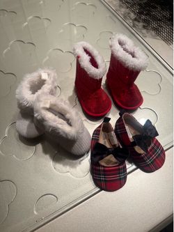 Baby girl shoes size 3 only $10 for all