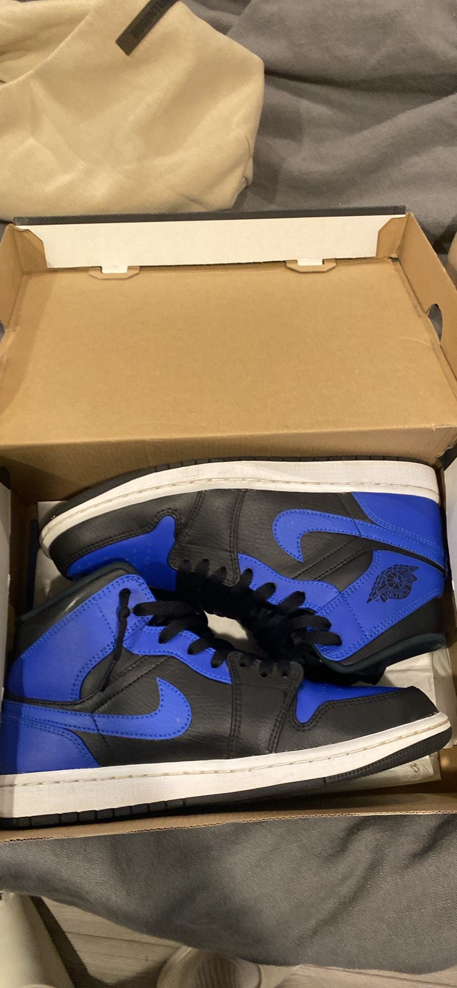 Air Jordan 1 Mids Size 8 Royal Blue/Black 