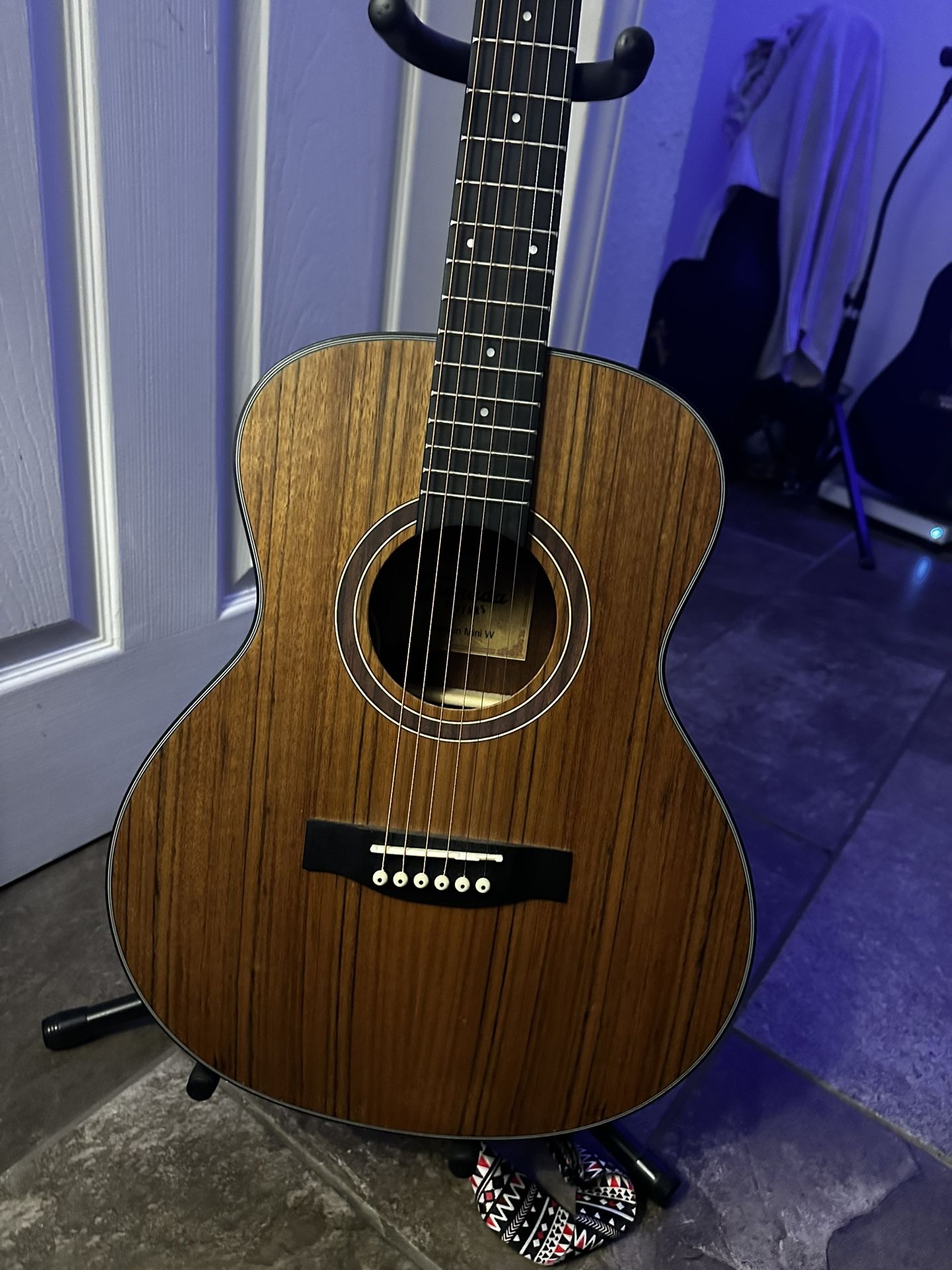 Acoustic Guitar