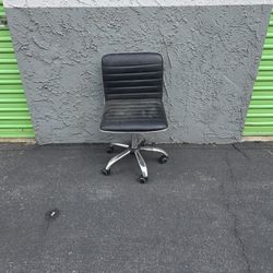 Computer Chairs $20 Each