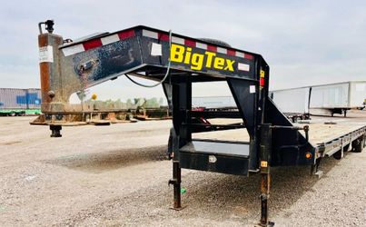 2021 Big Tex 40 ft T/A Gooseneck Equipment Trailer