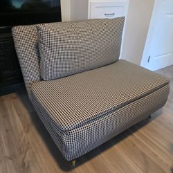 Houndstooth Futon Pull Out Bed