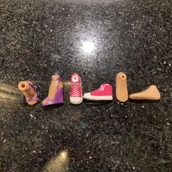 3 Bratz Doll Shoes: Yasmin Purple Shoes, Moxie Girlz Red Sneakers & Cameron Feet