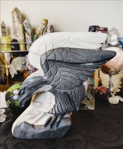 Ying Yang Jasper Eagle Carving