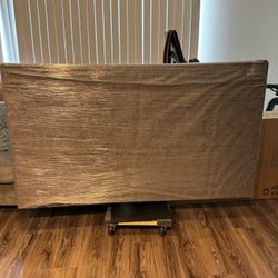 Samsung 75 Inch Q70 TV