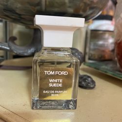 Tom Ford White Suede Eau De PARFUM 30 ML