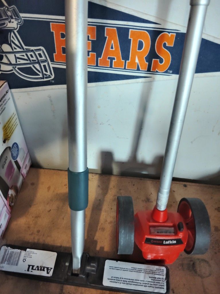 Rolling Tape Measure / Screw Magnit