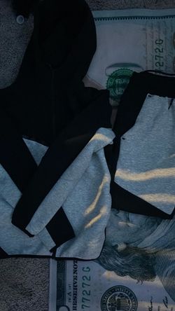 Gray & black Nike tech