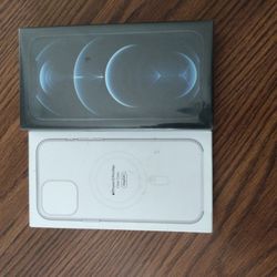 iPhone 12 Pro Max 128GB  With Case Brand New 850$