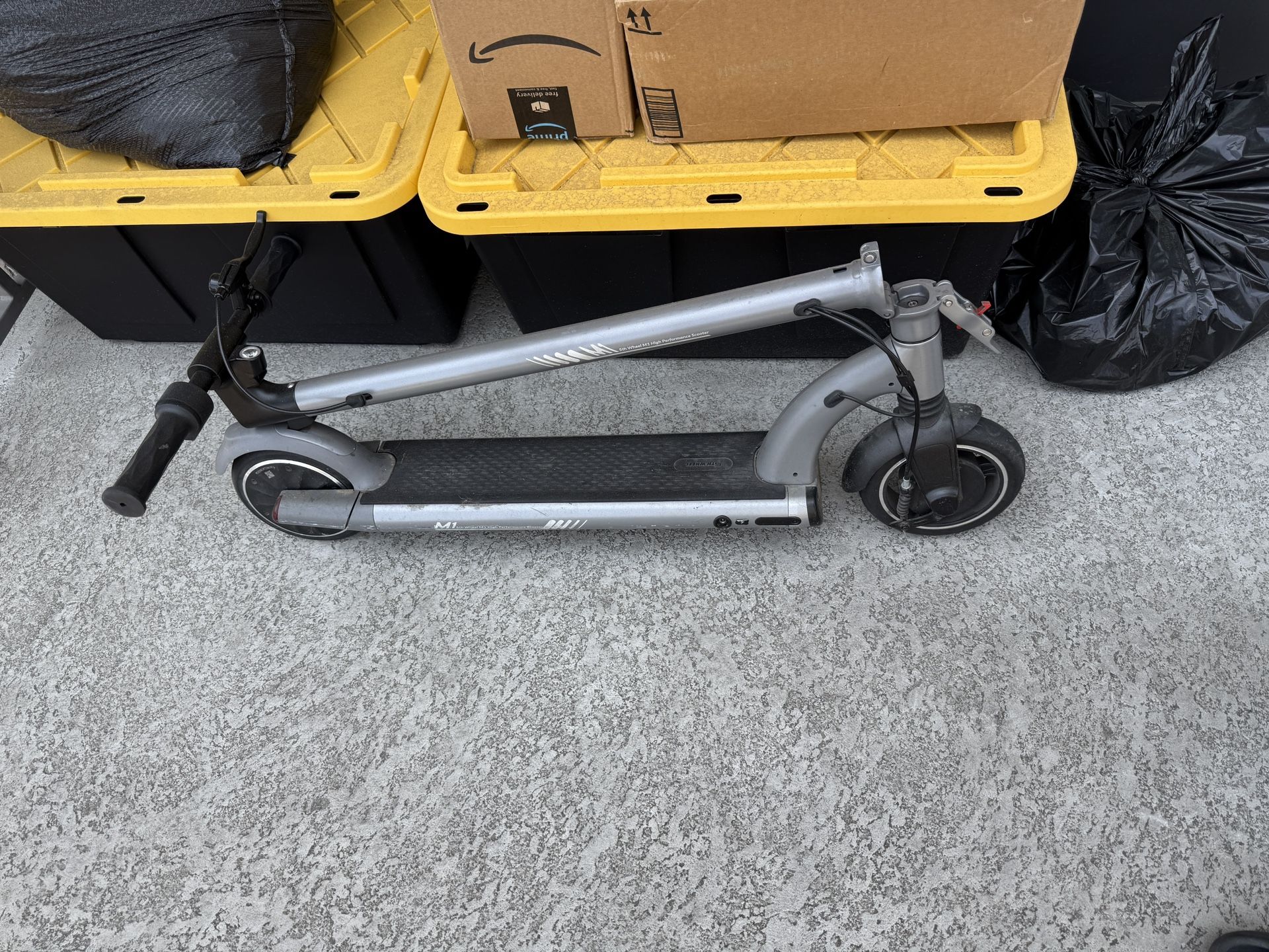5th wheel m1 high performance electric scooter
