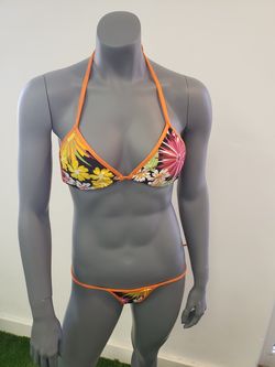 Traje de bano/ Traje de Baño/ Swinwear/ Swinsuit/ Bikini