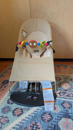 BabyBjorn Bouncer with toy bar