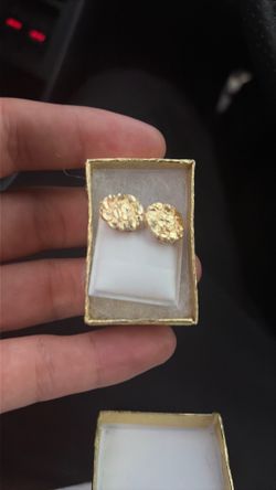 Nugget earrings