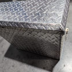 Aluminum Tool Tower Box 4417