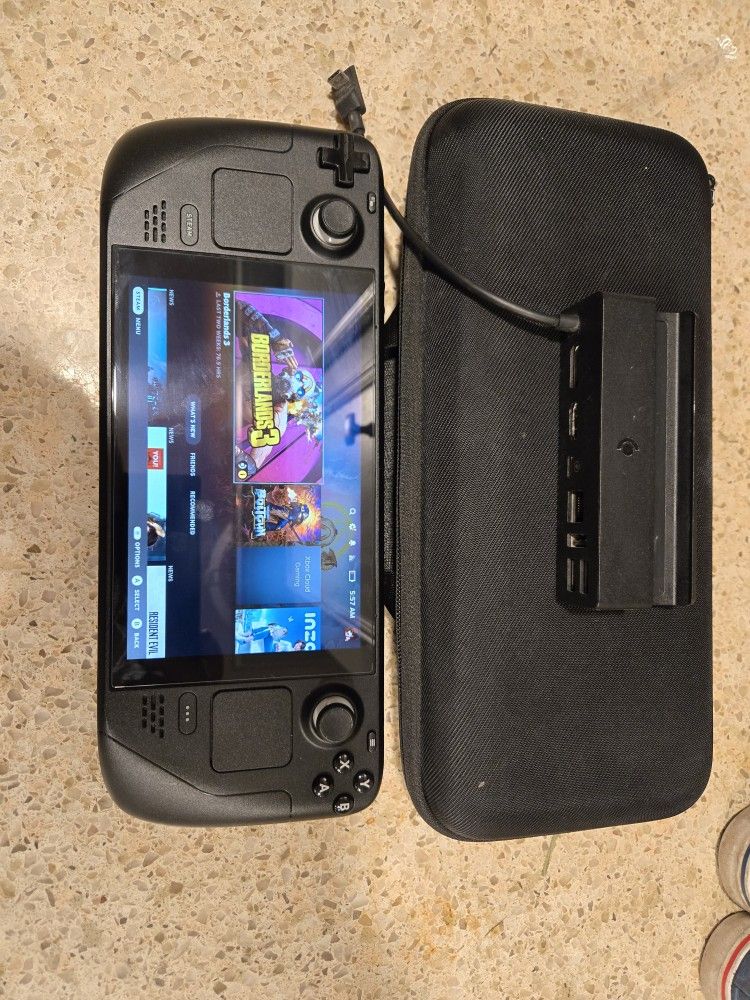 Steam Deck 256 Model (Non-Oled)