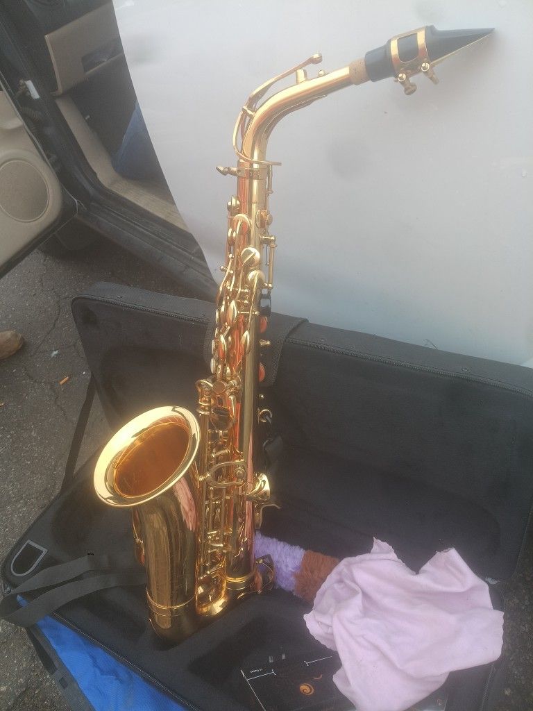 Saxophone 