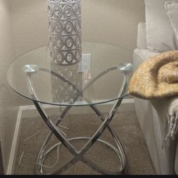 Side Glass Table 