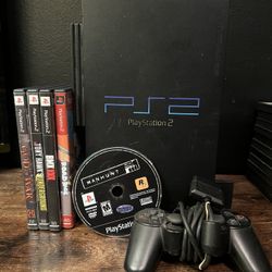 PlayStation 2 Game Bundle 