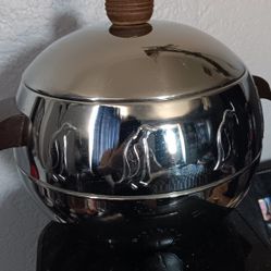 Vintage Penguin Hot & Cold Server