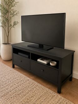 IKEA Hemnes TV Stand