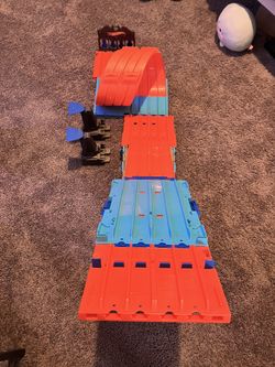 Hot Wheels Set