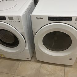Washer Dryer Set. Washer Needs Work Dryer In Good Working Condition 