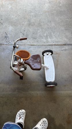 Tricycle