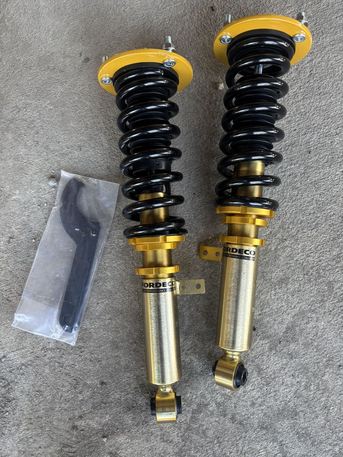 Set Of 4 Lexus Coilover Struts