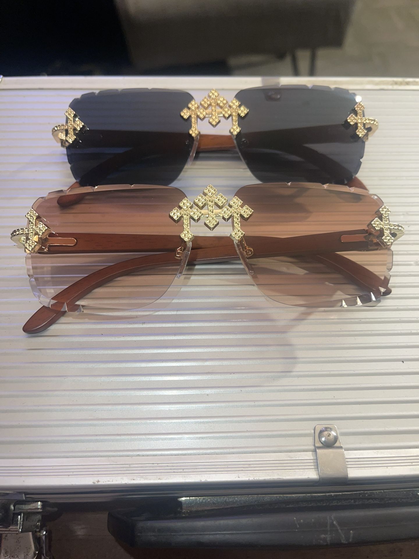 Cross Glasses