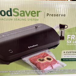 FoodSaver Preserve Vacuum Sealing System Starter Kit with Bags and Rolls. New sealed Box 