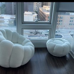Chair with Ottoman