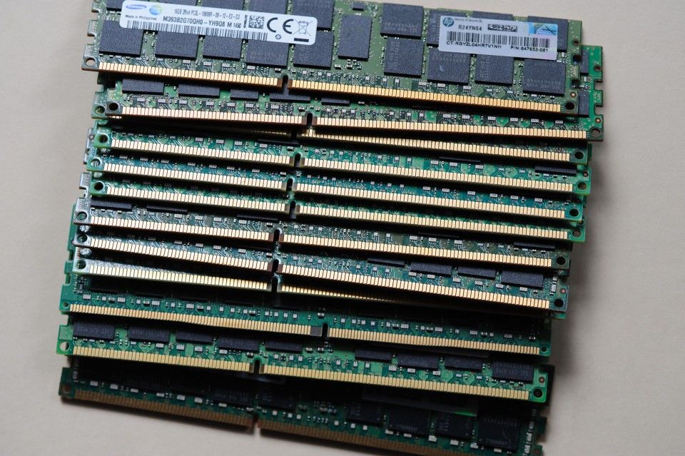 64GB (4x16GB) ECC Memory Pc3l-12800 For Workstation/Server 