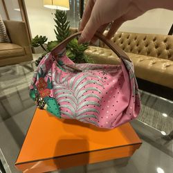 HERMES NOVELTIES BALUSOIE BAG