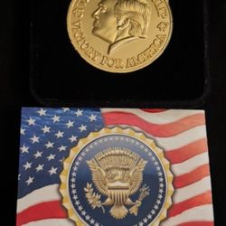 24k Gold Plated , Donald Trump Coin 