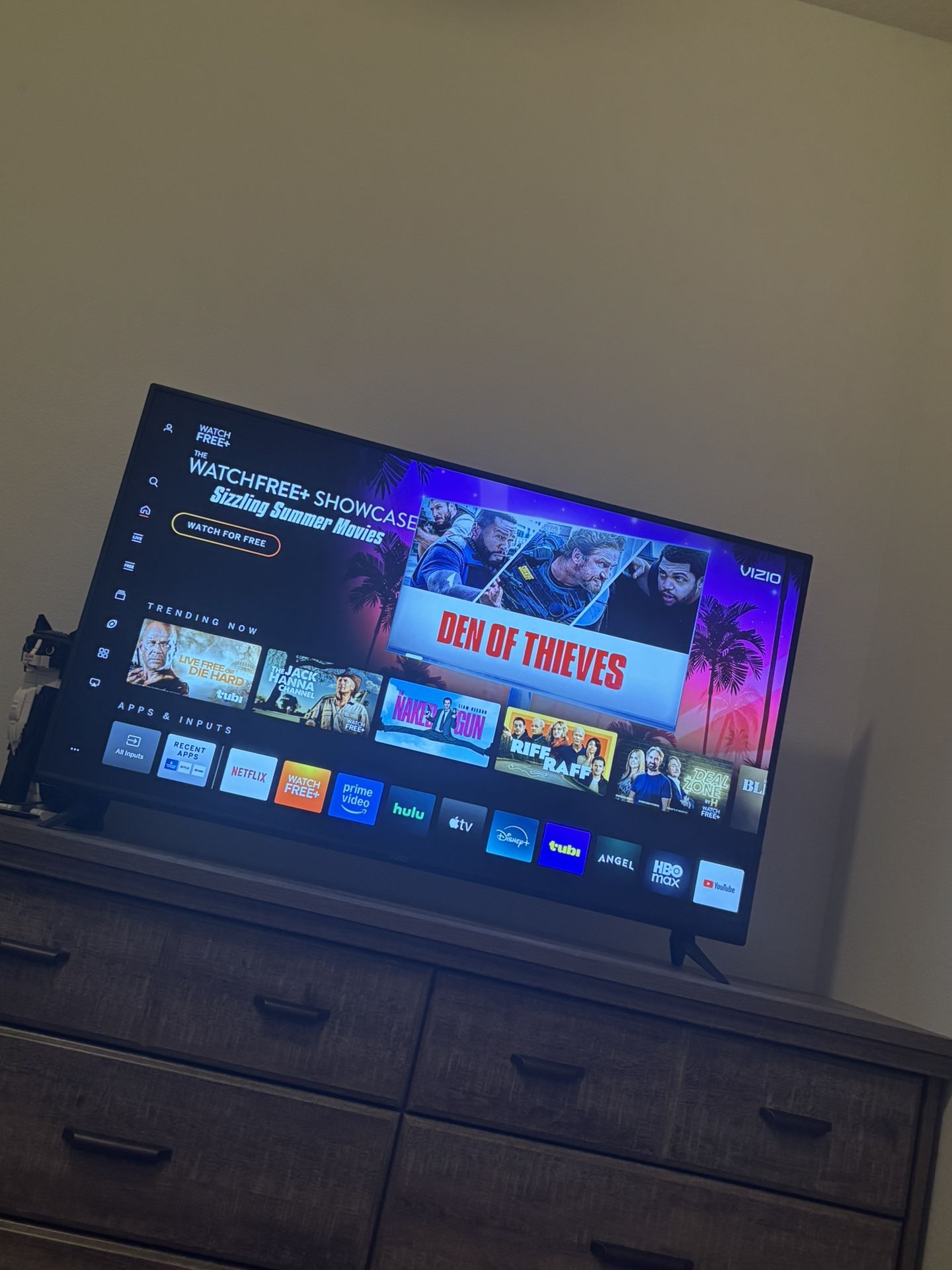 55” Smart Vizio Tv 