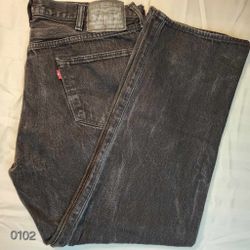 USED LEVIS 501 Jeans Mens W38xL30 Red Tab Button Fly Black Straight Leg
