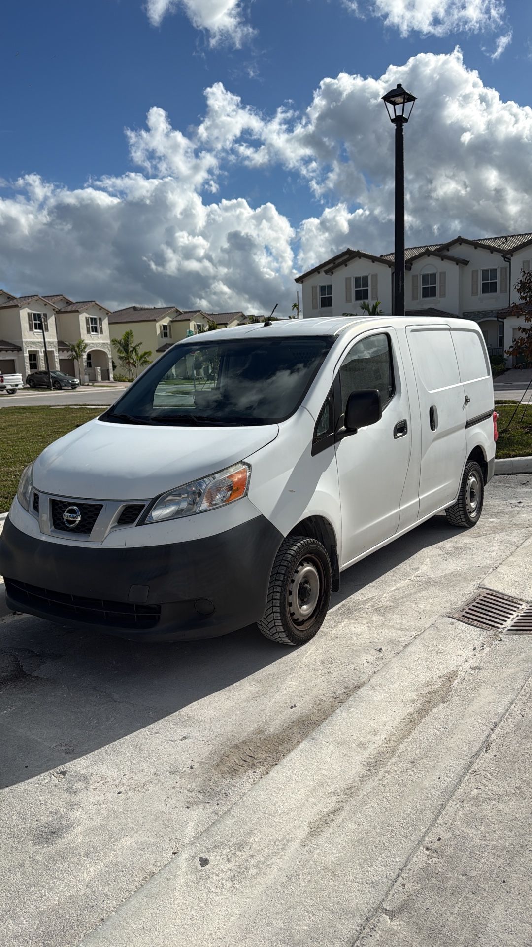 2017 Nissan Nv200