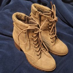 Soda Comfy Ankle Boots..Size 7...New...Great For Hiking & the Cold Weather or Just Styling And & Profiling.Add an extra $13 for Shipping