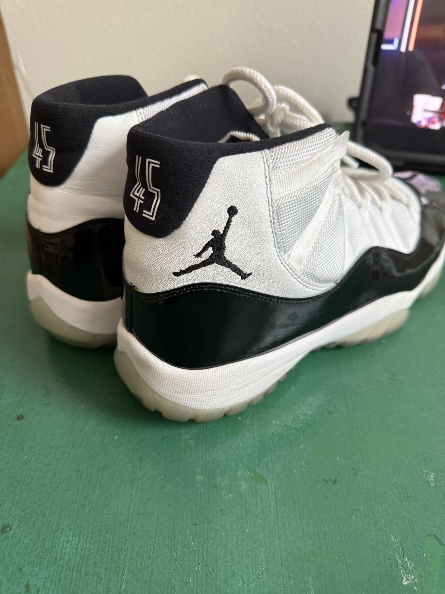 Jordan 11 Concord